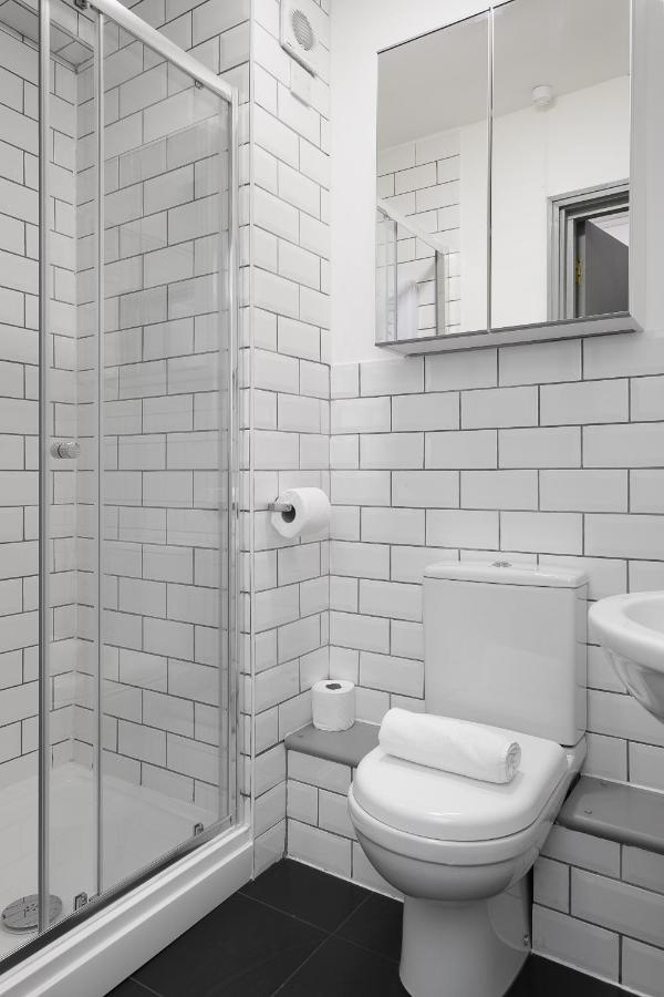 Sovereign Gate - 2 Double Bedroom Apartment In Portsmouth City Centre Экстерьер фото